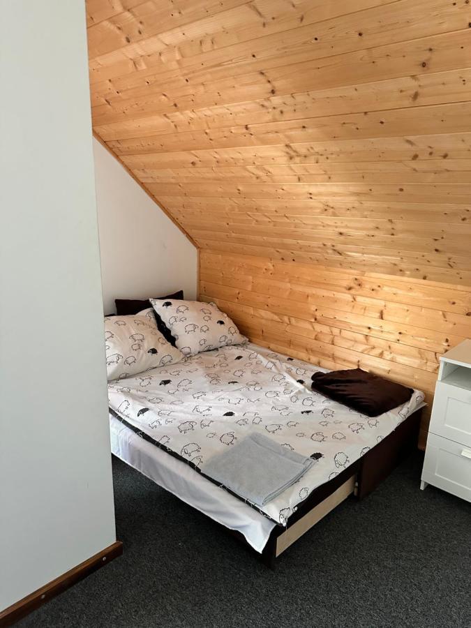 Kamienny Dworek Eksteriør billede