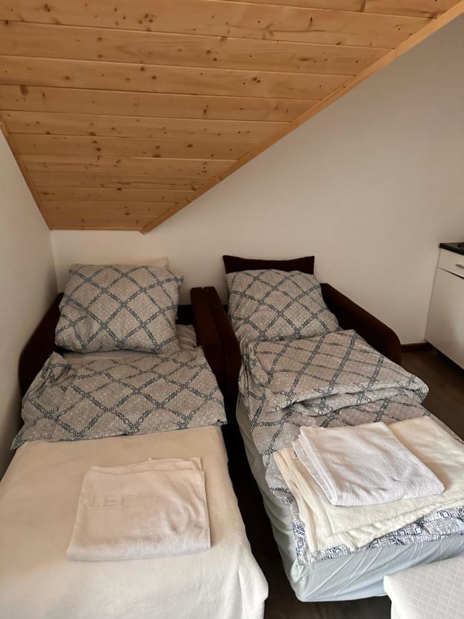 Kamienny Dworek Eksteriør billede